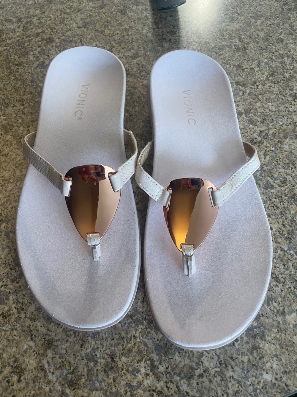 Vionic Blush Patent Thong Sandal with Gold Medallion - Picture 6 of 7